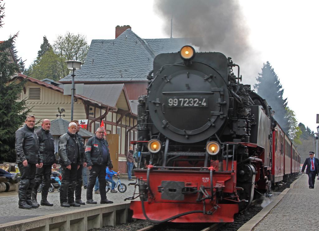 Hotel Sauerbrey Osterode am Harz Экстерьер фото